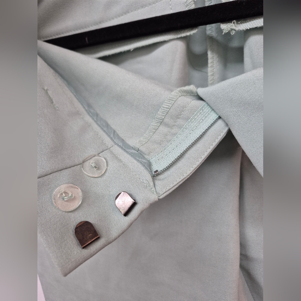 Dynamite Mint Green Slim Dress Pants Size 7 - Picture 4 of 5
